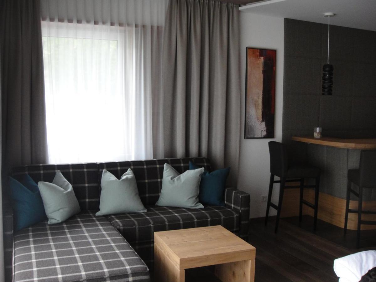 Apartamento Haus Alt St. Anton Sankt Anton am Arlberg Exterior foto